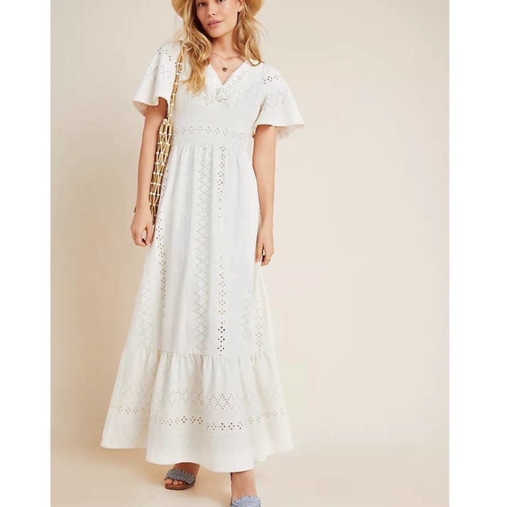Elegant White Maxi Dress